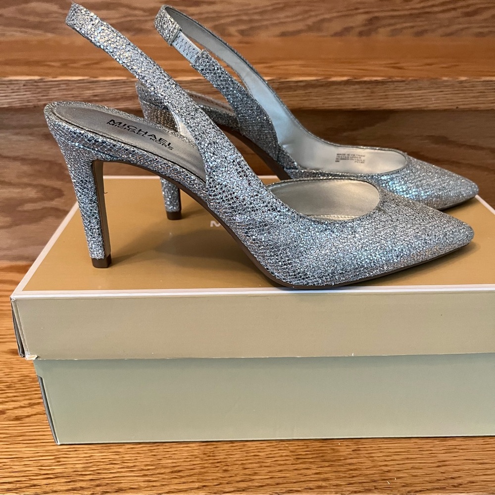 Michael Kors Glittering Silver Heels